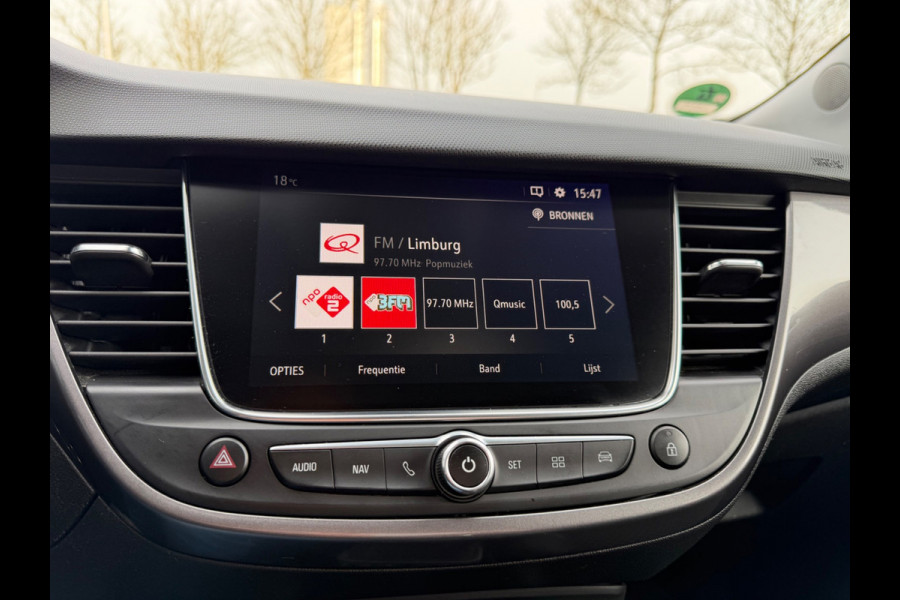 Opel Crossland X 1.2 Turbo 130pk Innovation, 2-tone, CarPlay, KeyLess, Camera