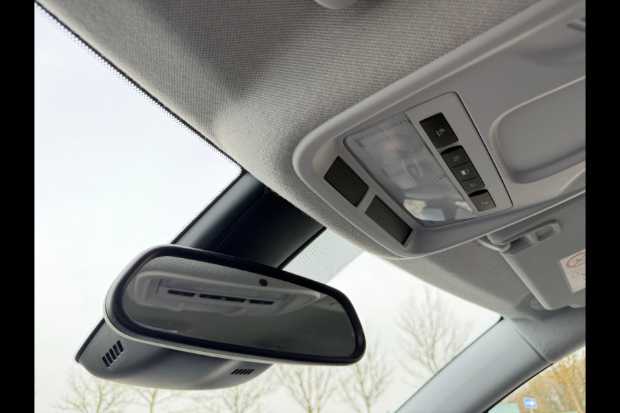 Opel Crossland X 1.2 Turbo 130pk Innovation, 2-tone, CarPlay, KeyLess, Camera