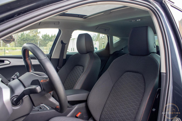 Seat Leon 1.4 TSI eHybrid PHEV FR PANO STOELVERWARMING SFEERVERLICHTING