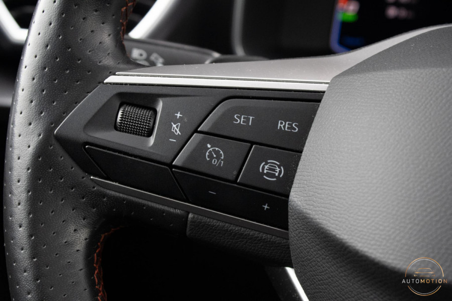 Seat Leon 1.4 TSI eHybrid PHEV FR PANO STOELVERWARMING SFEERVERLICHTING