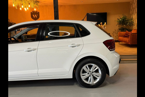 Volkswagen Polo 1.0 TSI Comfortline Business Garantie Trekhaak Airco PDC Rijklaar