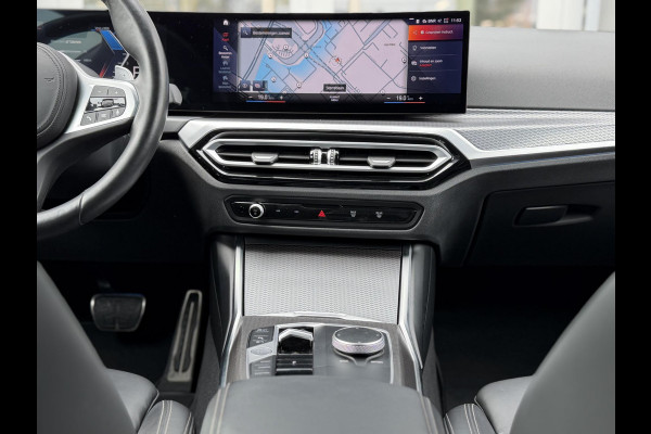 BMW 3 Serie Touring 330e LCI High Ex. M-Sport Pro |Individual leer|Pano|H/K|Memory|19"|Trekhaak|Dravit