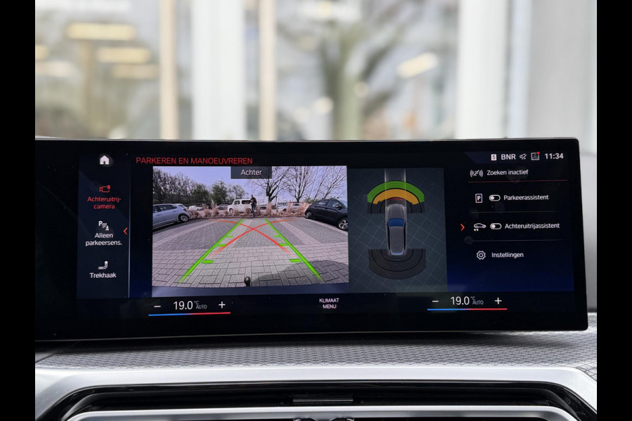 BMW 3 Serie Touring 330e LCI High Ex. M-Sport Pro |Individual leer|Pano|H/K|Memory|19"|Trekhaak|Dravit