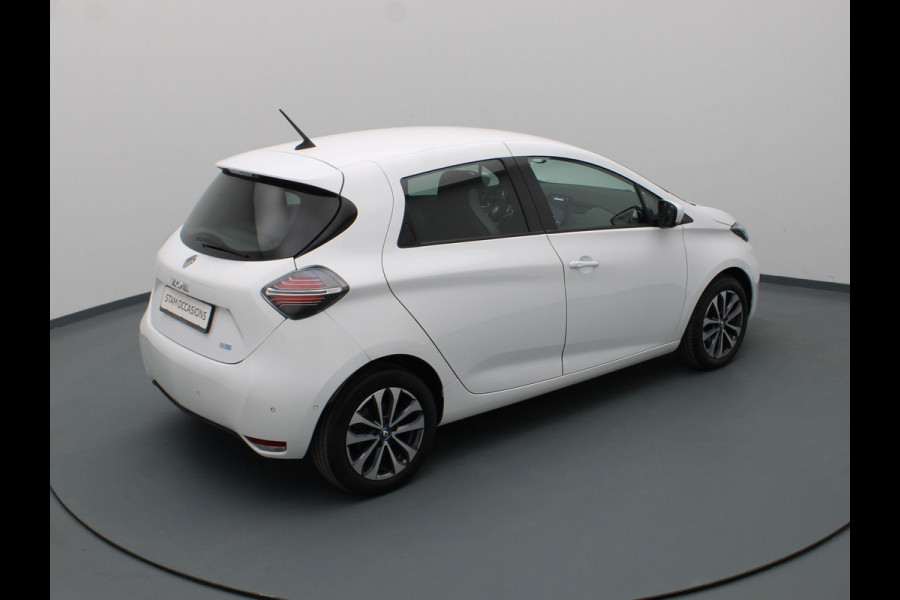 Renault ZOE R135 Intens 52 kWh Camera | Cruise | Navi | Parkeersens. v+a | Stoel-/stuurverw.