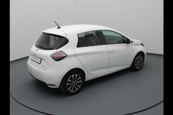 Renault ZOE R135 Intens 52 kWh Camera | Cruise | Navi | Parkeersens. v+a | Stoel-/stuurverw.