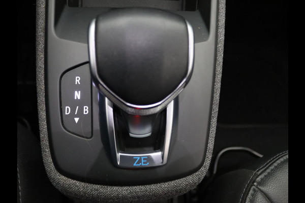 Renault ZOE R135 Intens 52 kWh Camera | Cruise | Navi | Parkeersens. v+a | Stoel-/stuurverw.