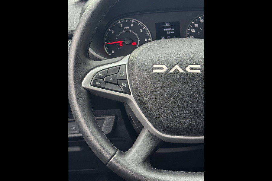 Dacia Sandero 1.0 TCe 100 ECO-G Expression - Apple CarPlay / Navigatie I Airco I PDC I Comfort pakket Plus I Dealer onderhouden