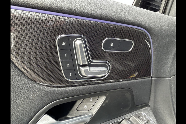 Mercedes-Benz GLA 250e AMG // Trekhaak // Distronic // Headup Display // Memory // 360 Camera // Panoramadak // Leder // 20" LM // Sfeerverlichtin