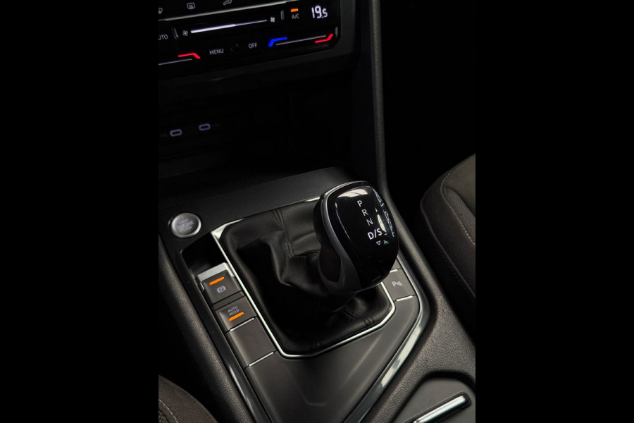 Volkswagen Tiguan 1.5 TSI Elegance CarPlay Camera