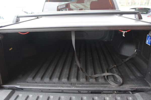 Ford Ranger 2.0 Super Cab EcoBlue XLT | Trekhaak | Voorruitverwarming | Airco | Camera | Navigatie