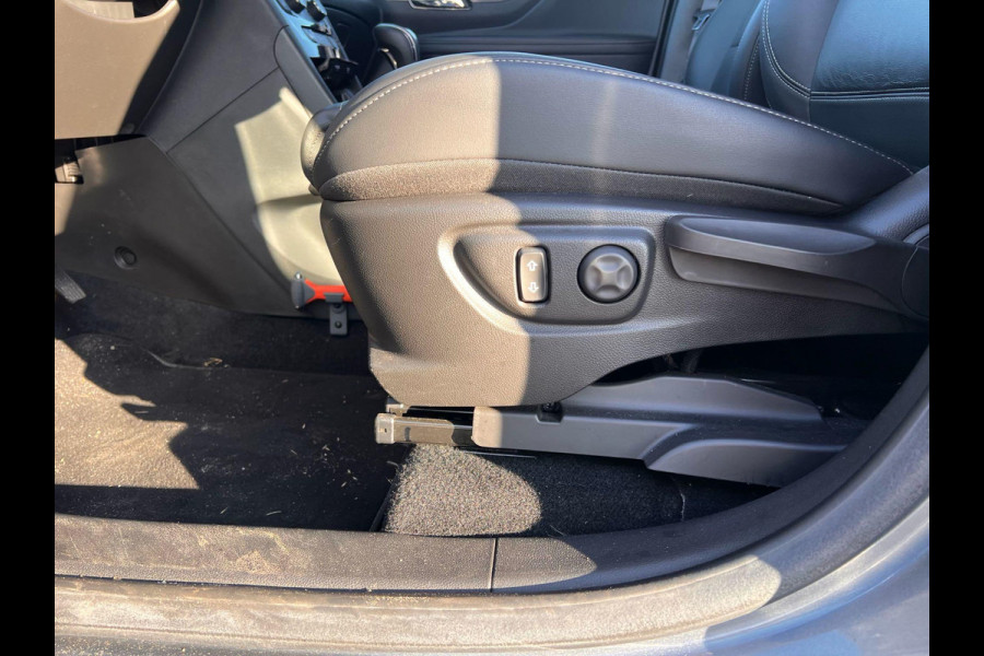 Opel Mokka X 1.4 Turbo Innovation 140pk | Navigatie | Trekhaak Vol Leder |