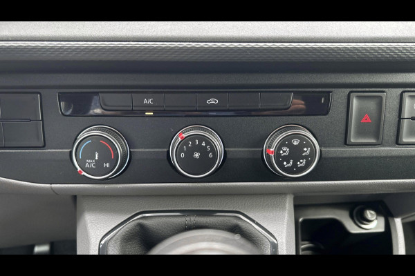 Volkswagen Transporter L1H1 2.0 TDI 150pk / Navigatie / PDC / LED / Cruise / LM-velgen