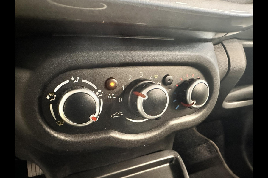 Renault Twingo 1.0 SCe Limited Airco Stoelverwarming Bluetooth