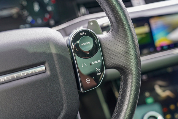 Land Rover Range Rover Evoque 2.0 P200 AWD R-Dynamic HSE | Panorama | Memory | Stoelverwarming | Camera