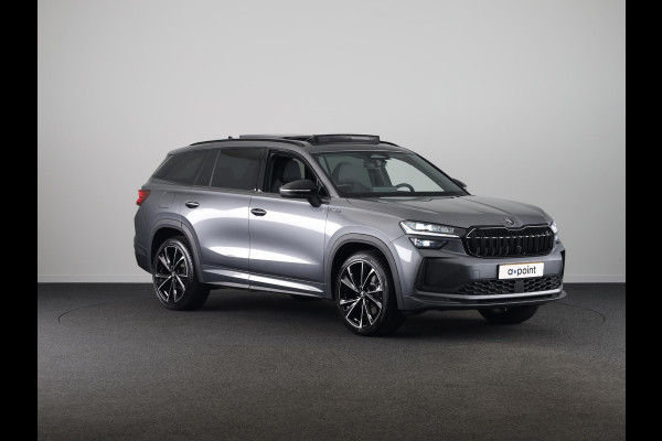 Škoda Kodiaq 1.5 TSI PHEV Sportline Business 204pk | 20 inch | Trekhaak | Panoramadak | Winter pakket |  Blind Spot | Adaptive Cruise | Stoelverwarming | Camera | Light & View