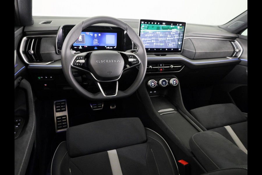 Škoda Kodiaq 1.5 TSI PHEV Sportline Business 204pk | 20 inch | Trekhaak | Panoramadak | Winter pakket |  Blind Spot | Adaptive Cruise | Stoelverwarming | Camera | Light & View