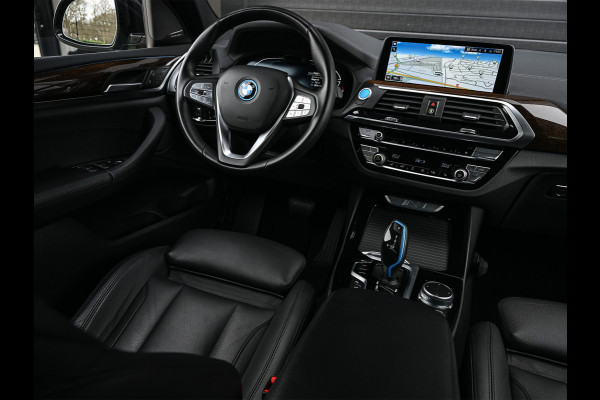 BMW iX3 High Executive 80 kWh | NL-Auto | M-Sport | Comfort access | Panorama dak | Trekhaak | Head-up | Active cruise | 360 Camera | Am