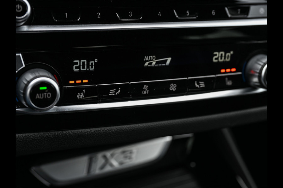 BMW iX3 High Executive 80 kWh | NL-Auto | M-Sport | Comfort access | Panorama dak | Trekhaak | Head-up | Active cruise | 360 Camera | Am