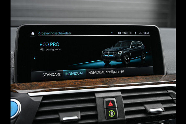 BMW iX3 High Executive 80 kWh | NL-Auto | M-Sport | Comfort access | Panorama dak | Trekhaak | Head-up | Active cruise | 360 Camera | Am