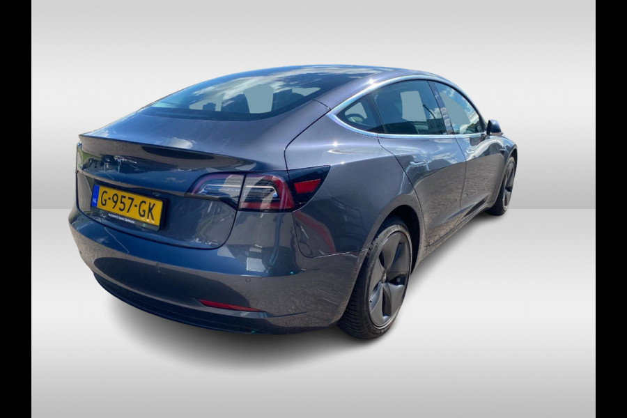 Tesla Model 3 Standard RWD Plus 60 kWh / Autopilot / Panoramadak / Camera / Premium Audio / 18'' / Leder / Stoelverwarming