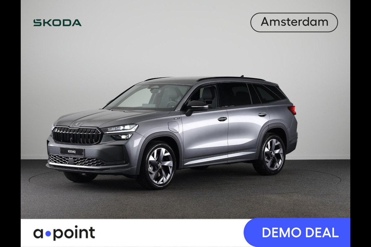 Škoda Kodiaq Sportline Business PHEV 1.5 TSI 204 pk | Trekhaak | Blind Spot | Adaptive Cruise | Stoelverwarming | Camera | Light & View