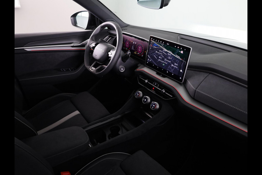 Škoda Kodiaq Sportline Business PHEV 1.5 TSI 204 pk | Trekhaak | Blind Spot | Adaptive Cruise | Stoelverwarming | Camera | Light & View
