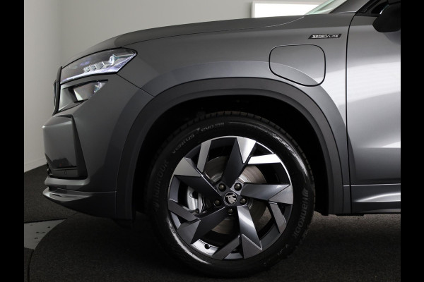 Škoda Kodiaq Sportline Business PHEV 1.5 TSI 204 pk | Trekhaak | Blind Spot | Adaptive Cruise | Stoelverwarming | Camera | Light & View