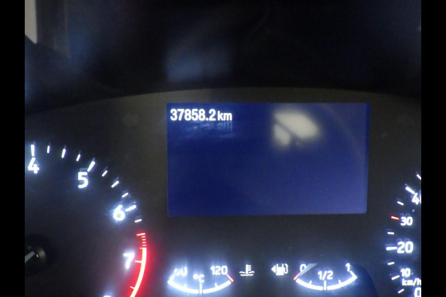 Ford Puma 1.0 EcoBoost Hybrid Titanium 38.000 km! VERWACHT!