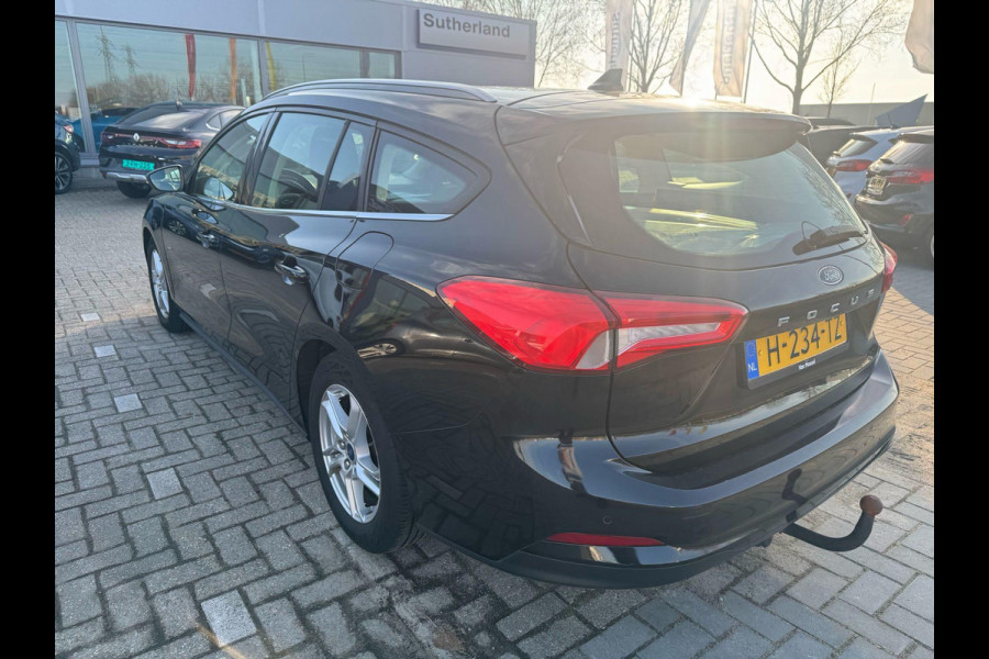 Ford FOCUS Wagon 1.0 EcoBoost Trend Edition Business 125pk | Navigatie | Trekhaak |