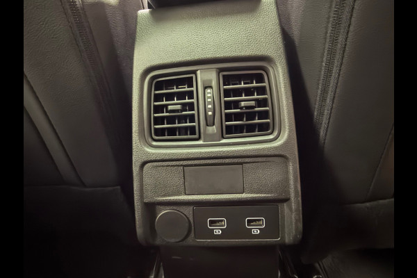 Renault Arkana 1.6 E-Tech Hybrid 145 R.S. Line PANORAMADAK CAMERA CRUISE KEYLESS-GO LANE-ASSIST USB AUX