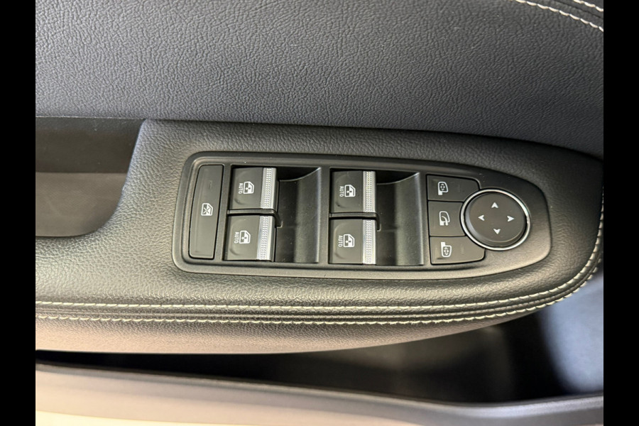 Renault Arkana 1.6 E-Tech Hybrid 145 R.S. Line PANORAMADAK CAMERA CRUISE KEYLESS-GO LANE-ASSIST USB AUX