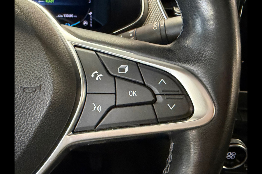 Renault Arkana 1.6 E-Tech Hybrid 145 R.S. Line PANORAMADAK CAMERA CRUISE KEYLESS-GO LANE-ASSIST USB AUX