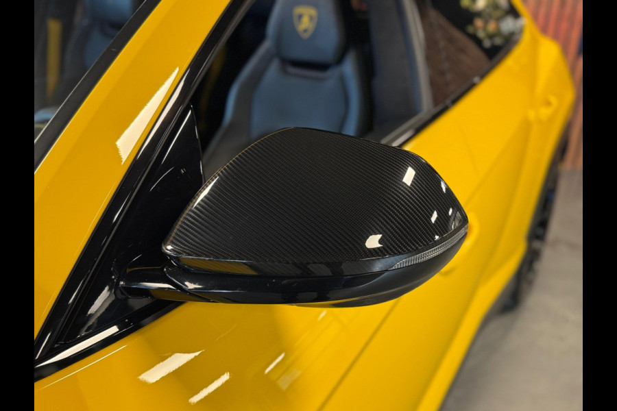 Lamborghini Urus 4.0 V8 NAP / Keramisch / B&O 3D / Carbon / Alcantara / Massage / Night vision / Pano