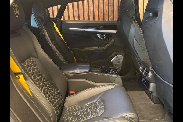 Lamborghini Urus 4.0 V8 NAP / Keramisch / B&O 3D / Carbon / Alcantara / Massage / Night vision / Pano