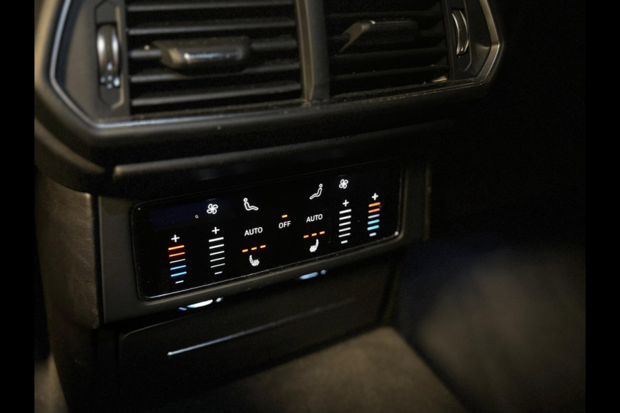 Lamborghini Urus 4.0 V8 NAP / Keramisch / B&O 3D / Carbon / Alcantara / Massage / Night vision / Pano