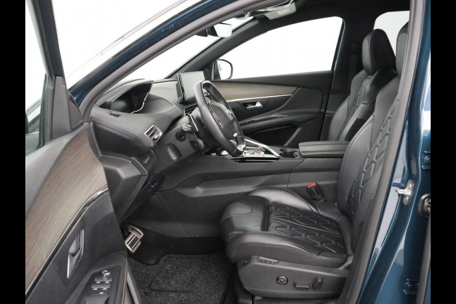 Peugeot 3008 1.6 PureTech GT | Massage | Adaptive cruise | Trekhaak afneembaar | Leder | Full LED | 360 Camera | Carplay | Stoelverwarming