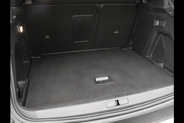 Peugeot 3008 1.6 PureTech GT | Massage | Adaptive cruise | Trekhaak afneembaar | Leder | Full LED | 360 Camera | Carplay | Stoelverwarming