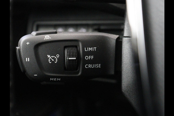 Peugeot 3008 1.6 PureTech GT | Massage | Adaptive cruise | Trekhaak afneembaar | Leder | Full LED | 360 Camera | Carplay | Stoelverwarming