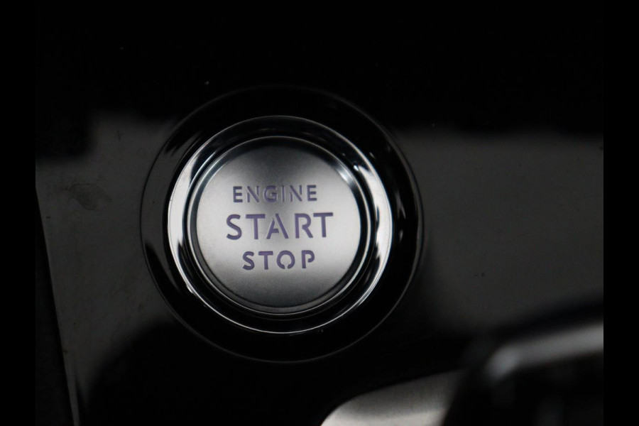 Peugeot 3008 1.6 PureTech GT | Massage | Adaptive cruise | Trekhaak afneembaar | Leder | Full LED | 360 Camera | Carplay | Stoelverwarming