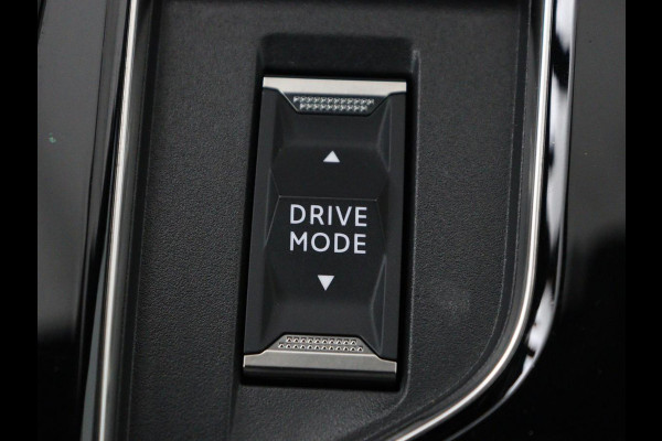 Peugeot 3008 1.6 PureTech GT | Massage | Adaptive cruise | Trekhaak afneembaar | Leder | Full LED | 360 Camera | Carplay | Stoelverwarming