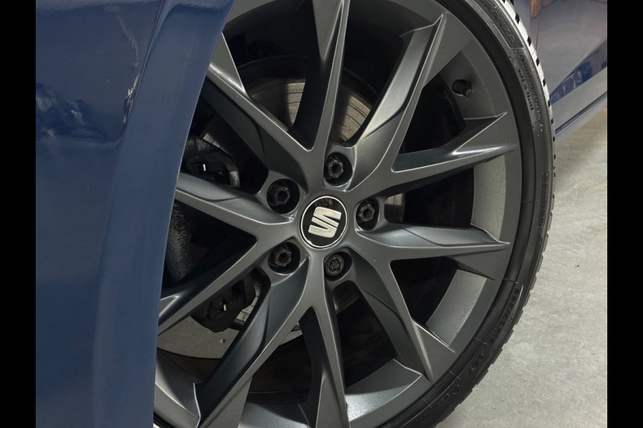 Seat Leon 1.5 TSI FR Business Intense PANO|BEATS AUDIO|ACC|FULL LED|AMBIENT|18 INCH