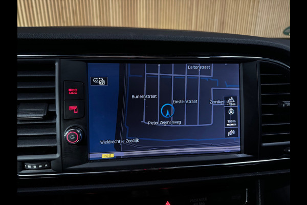 Seat Leon 1.5 TSI FR Business Intense PANO|BEATS AUDIO|ACC|FULL LED|AMBIENT|18 INCH