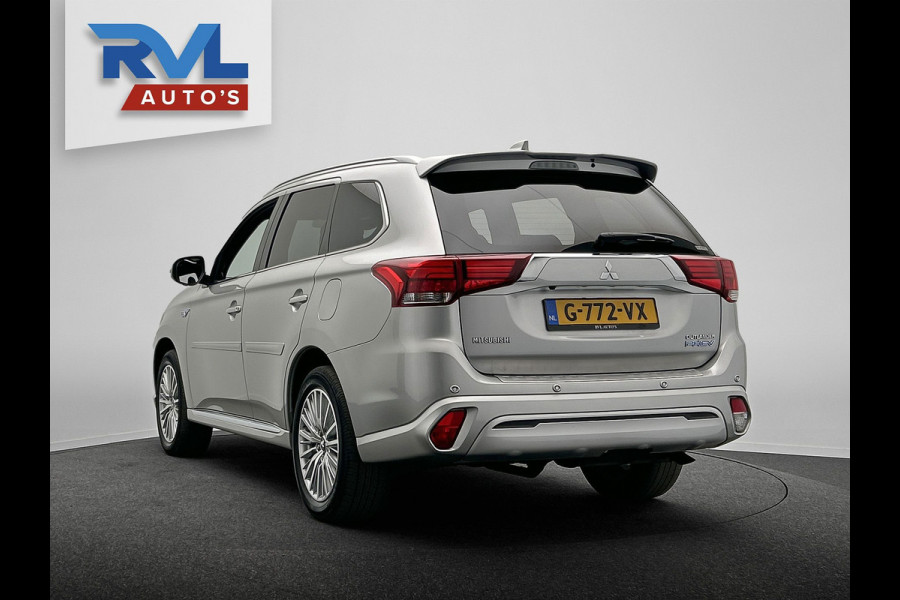 Mitsubishi Outlander 2.4 PHEV Instyle | Origineel NL| Pano/Dak | Keyless | Adaptieve Cruise | Trekhaak | Stuur/Stoelverwarming |