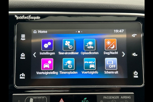 Mitsubishi Outlander 2.4 PHEV Instyle | Origineel NL| Pano/Dak | Keyless | Adaptieve Cruise | Trekhaak | Stuur/Stoelverwarming |