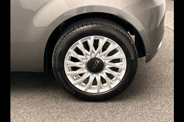 Fiat 500 1.0 Hybrid Dolcevita | Leder | Climate Control | PDC | Cruise Control | Lichtmetaal |