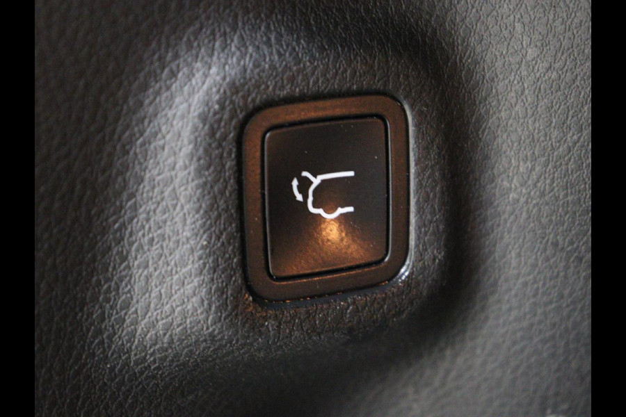 Jeep Compass 1.3T S | Panoramadak | Leder | Stoel & Stuurverwarming | Cruise Control | Trekhaak afneembaar | Navigatie | Carplay | Camera