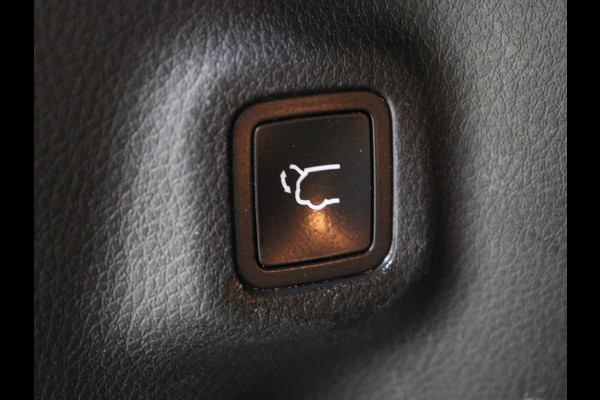 Jeep Compass 1.3T S | Panoramadak | Leder | Stoel & Stuurverwarming | Cruise Control | Trekhaak afneembaar | Navigatie | Carplay | Camera