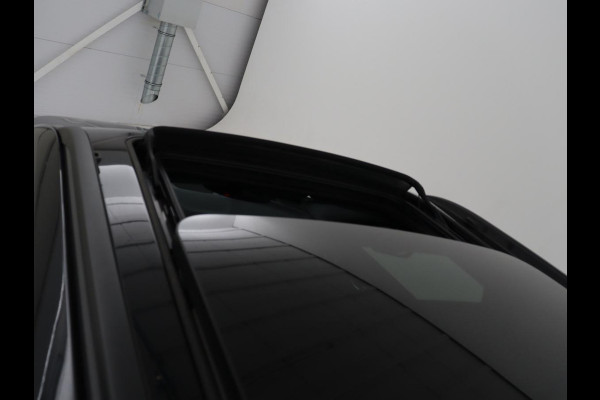 Jeep Compass 1.3T S | Panoramadak | Leder | Stoel & Stuurverwarming | Cruise Control | Trekhaak afneembaar | Navigatie | Carplay | Camera