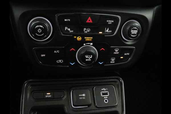 Jeep Compass 1.3T S | Panoramadak | Leder | Stoel & Stuurverwarming | Cruise Control | Trekhaak afneembaar | Navigatie | Carplay | Camera