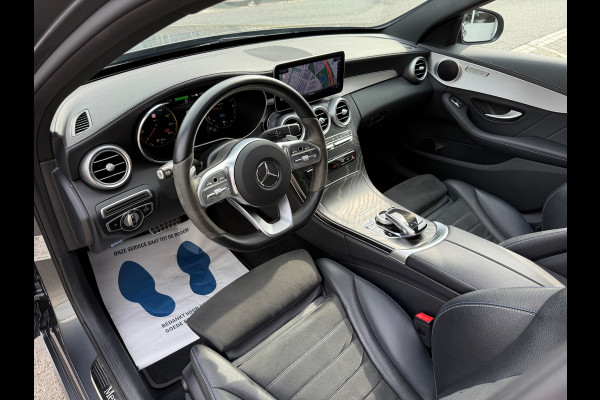 Mercedes-Benz C-Klasse Estate 300 e AMG 360º/LEER/NAVI/PANO